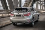 Lexus RX450hL 2018 года (AU)